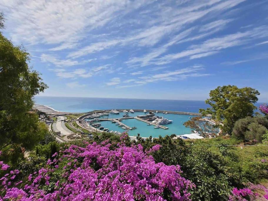 Apartment Medieval Charme Close To The Frenchriviera&monaco